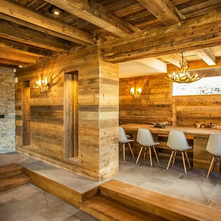 Hellochalet - Seventy One - Larger Family In The Center *